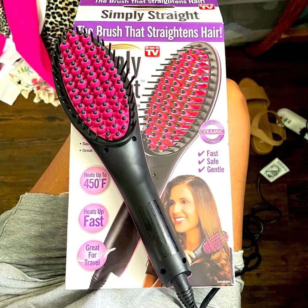 NWT Ceramic Straiting Brush